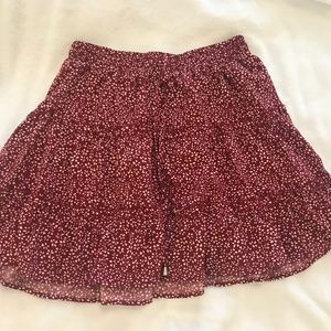Size medium garnet and white speck skirt